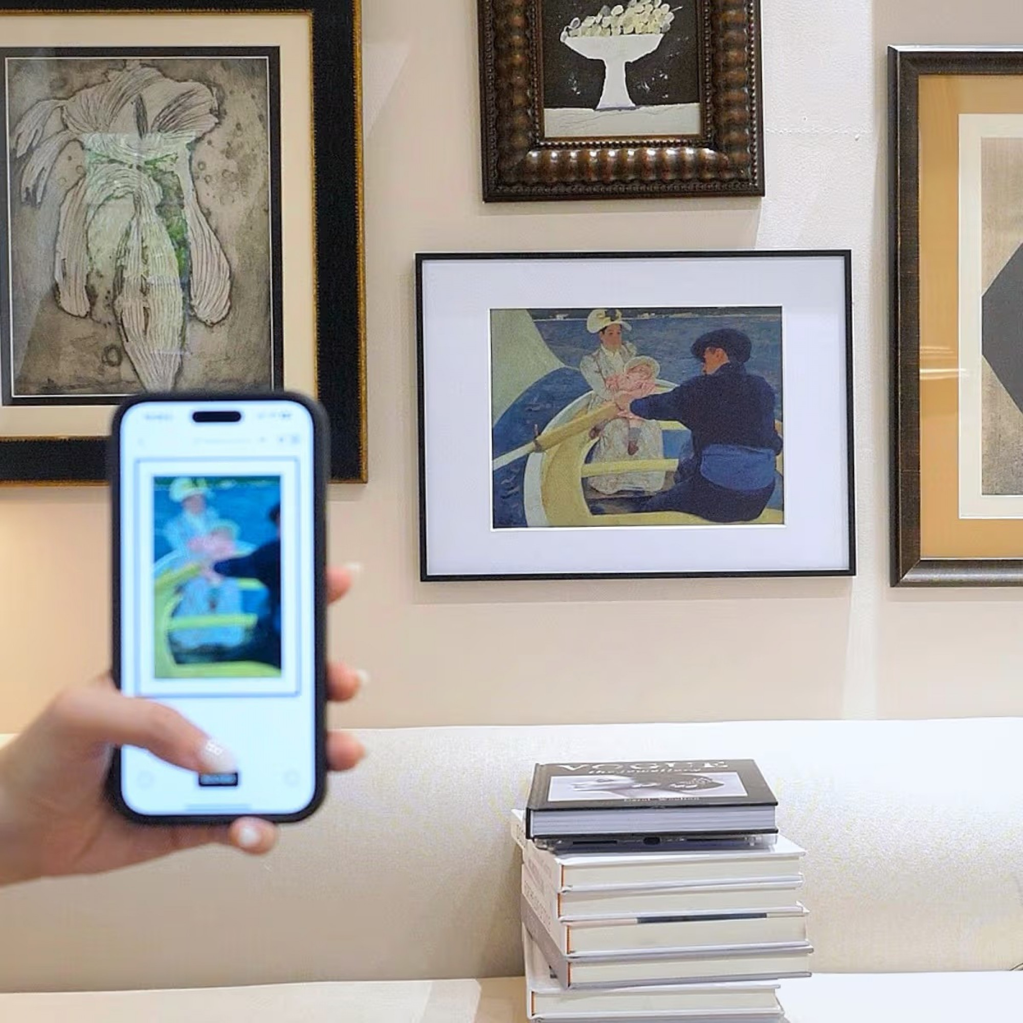 Розумна фоторамка BLOOMIN8 Eink Canvas - Medium 13.3"